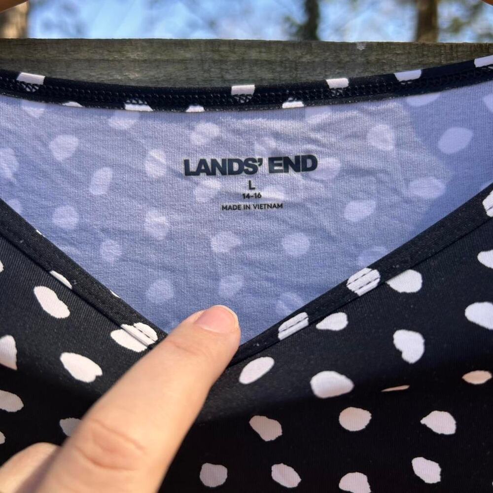 Lands' End Womens Long Sleeve SPF Sun Shirt Black Polkadot Size L UV Protection - Picture 2 of 2